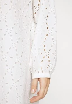 Minimum Pilma - Maxi-Jurk - White -Anna Field 08fa684e559040a480a9116f85a12bad