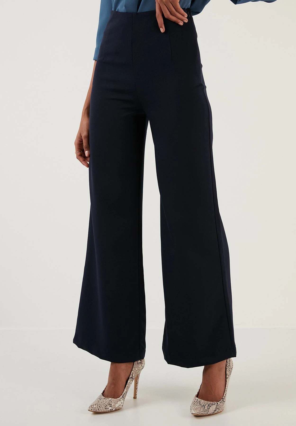 LELA Broek - Dark Blue 5 LELA Broek - Dark Blue - Afbeelding 5