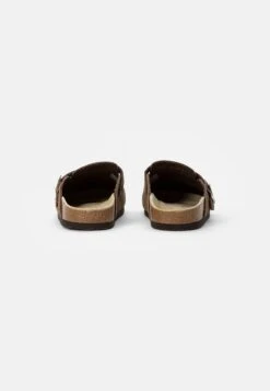 Pier One Leather Unisex - Pantoffels - Brown 8 Pier One Leather Unisex - Pantoffels - Brown -Anna Field 18a09b6c3e71439784e427988b058842