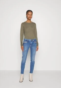 Mos Mosh Sumner Vivid - Slim Fit Jeans - Blue 11 Mos Mosh Sumner Vivid - Slim Fit Jeans - Blue -Anna Field 24e4e118e4514ed1a411b2e9377b7979