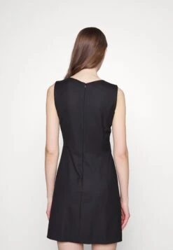 MAX & Co. Newyork - Etui-Jurk - Black 8 MAX & Co. Newyork - Etui-Jurk - Black -Anna Field 40392091a3d74bcebd6472ea8fbec2ce