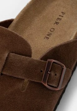 Pier One Leather Unisex - Pantoffels - Brown 11 Pier One Leather Unisex - Pantoffels - Brown -Anna Field 47364cdc1dcd4794860a5f6810594e6c