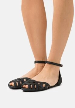 Leather- Peeptoe Ballerina'S - Black