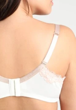 City Chic Fifi Bra - Beugel Bh - Ivory -Anna Field 7615c66e0a95469d9d5e9967b4734be8