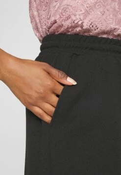 Noisy May Petite Nmjasa Wide Pant- Broek - Black -Anna Field 809e2599c0b7419c8262f0f1269a04c0