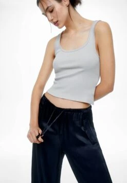 PULL & BEAR Satin Parachute - Broek - Mottled Black -Anna Field 8be82a7c1e5443c891440162c3358830