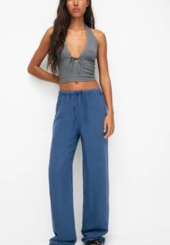 PULL & BEAR Flowing Faded - Broek - Blue -Anna Field a5ff0ede9c76434ea556dd33079fa4c4