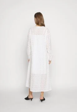 Minimum Pilma - Maxi-Jurk - White -Anna Field ab05af807c374b24a3dab9bb5168e773