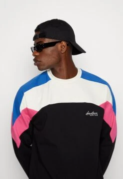Kaotiko Crew Dru Unisex - Sweater - Ivory/Black/Royal/Fuxia -Anna Field ce79c7d5746741fa861651ecb2bee09a